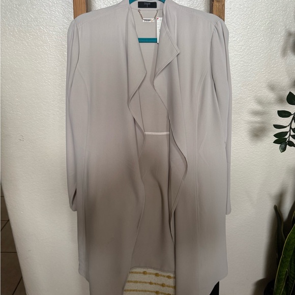 Tahari Light Stone Jacket medium - Picture 3 of 6